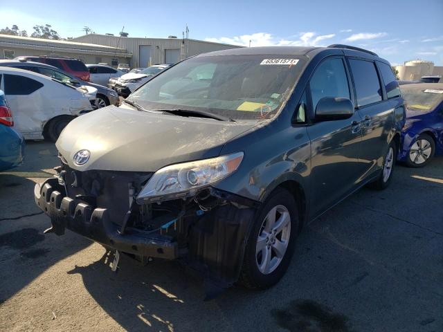 Photo 1 VIN: 5TDKK3DC3BS006481 - TOYOTA SIENNA LE 