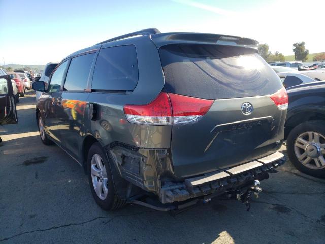 Photo 2 VIN: 5TDKK3DC3BS006481 - TOYOTA SIENNA LE 