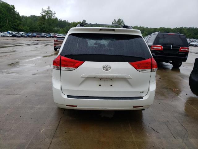 Photo 5 VIN: 5TDKK3DC3BS009395 - TOYOTA SIENNA LE 