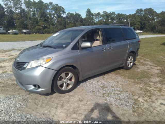 Photo 1 VIN: 5TDKK3DC3BS036757 - TOYOTA SIENNA 