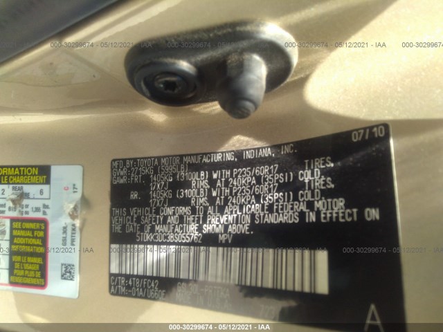 Photo 8 VIN: 5TDKK3DC3BS055762 - TOYOTA SIENNA 