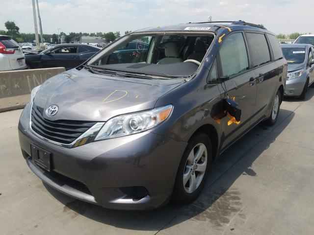 Photo 1 VIN: 5TDKK3DC3BS064798 - TOYOTA SIENNA LE 