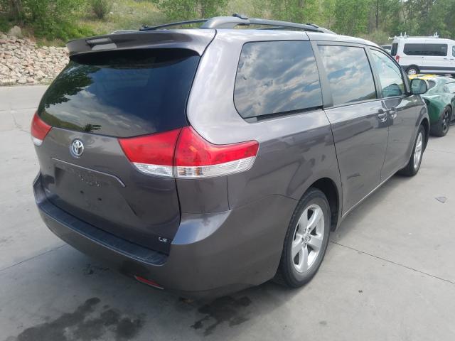 Photo 3 VIN: 5TDKK3DC3BS064798 - TOYOTA SIENNA LE 