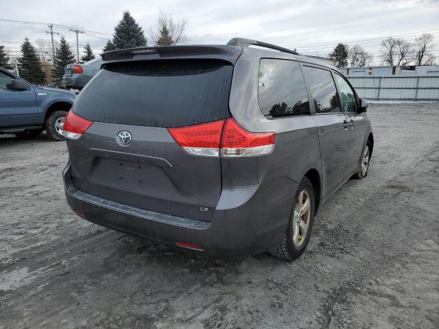 Photo 2 VIN: 5TDKK3DC3BS107083 - TOYOTA SIENNA LE 