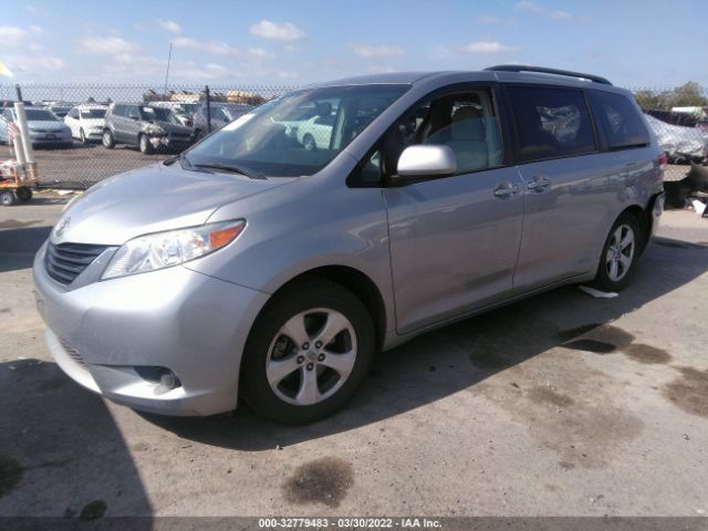 Photo 1 VIN: 5TDKK3DC3BS116401 - TOYOTA SIENNA 