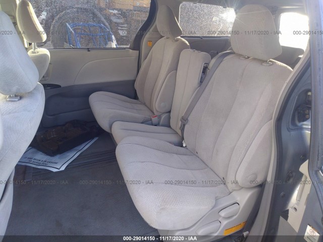 Photo 7 VIN: 5TDKK3DC3BS118469 - TOYOTA SIENNA 