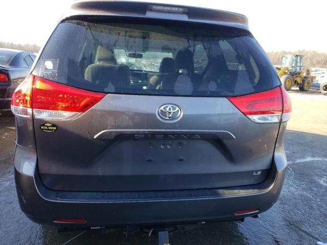 Photo 5 VIN: 5TDKK3DC3BS132338 - TOYOTA SIENNA LE 