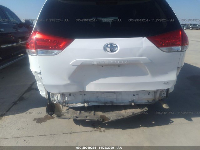 Photo 5 VIN: 5TDKK3DC3BS141315 - TOYOTA SIENNA 