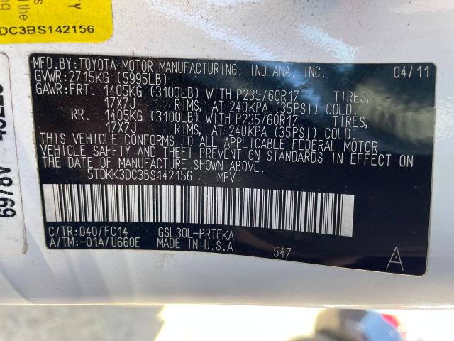 Photo 9 VIN: 5TDKK3DC3BS142156 - TOYOTA SIENNA LE 