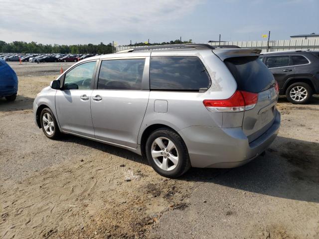 Photo 1 VIN: 5TDKK3DC3BS171656 - TOYOTA SIENNA LE 