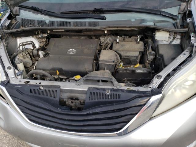 Photo 10 VIN: 5TDKK3DC3BS171656 - TOYOTA SIENNA LE 