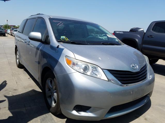 Photo 0 VIN: 5TDKK3DC3BS172757 - TOYOTA SIENNA LE 