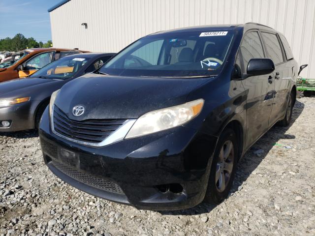 Photo 1 VIN: 5TDKK3DC3CS200784 - TOYOTA SIENNA LE 