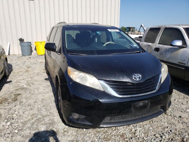 Photo 8 VIN: 5TDKK3DC3CS200784 - TOYOTA SIENNA LE 