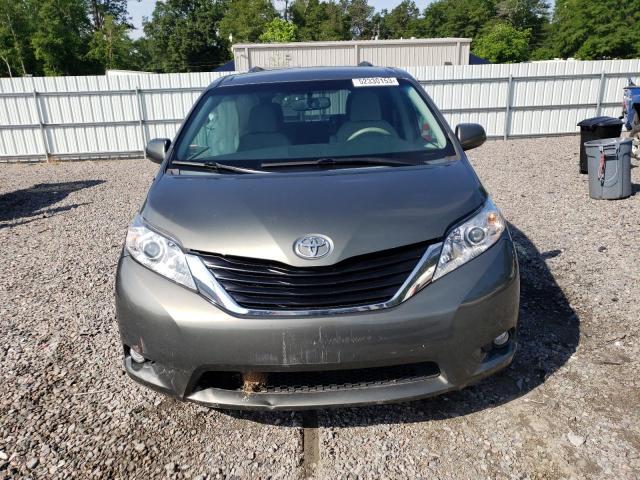 Photo 4 VIN: 5TDKK3DC3CS203099 - TOYOTA SIENNA LE 