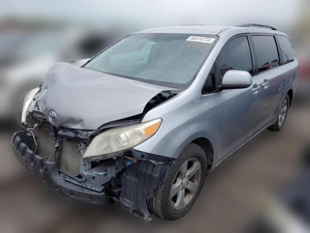 Photo 0 VIN: 5TDKK3DC3CS207752 - TOYOTA SIENNA LE 