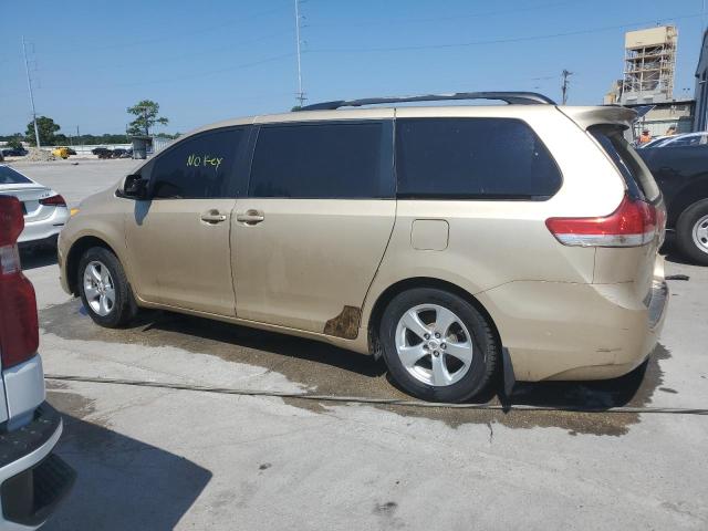 Photo 1 VIN: 5TDKK3DC3CS210814 - TOYOTA SIENNA LE 