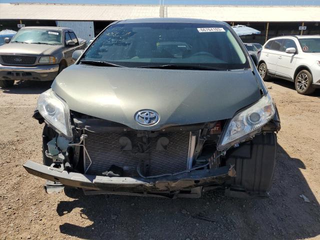 Photo 4 VIN: 5TDKK3DC3CS215642 - TOYOTA SIENNA 