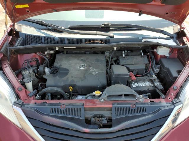 Photo 11 VIN: 5TDKK3DC3CS233803 - TOYOTA SIENNA LE 