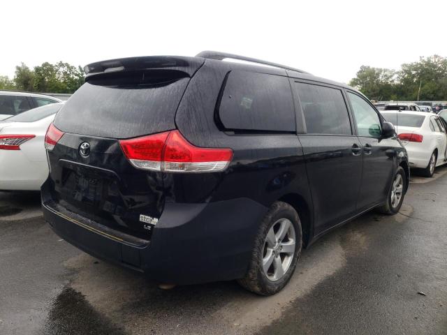 Photo 3 VIN: 5TDKK3DC3CS246650 - TOYOTA SIENNA LE 