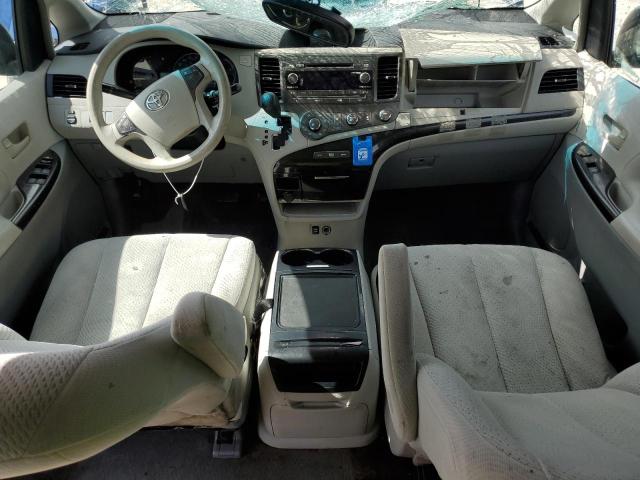 Photo 7 VIN: 5TDKK3DC3CS255655 - TOYOTA SIENNA LE 