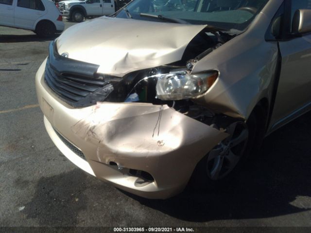 Photo 5 VIN: 5TDKK3DC3CS266896 - TOYOTA SIENNA 