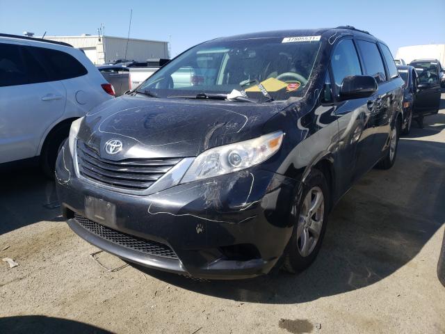 Photo 1 VIN: 5TDKK3DC3CS277588 - TOYOTA SIENNA LE 