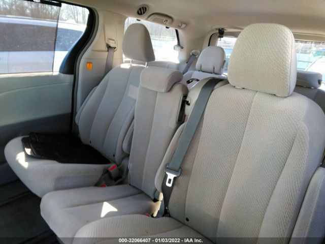 Photo 7 VIN: 5TDKK3DC3DS282601 - TOYOTA SIENNA 