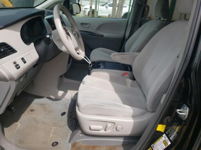 Photo 6 VIN: 5TDKK3DC3DS289435 - TOYOTA SIENNA LE 