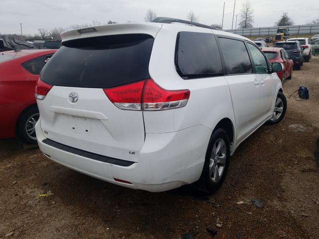 Photo 3 VIN: 5TDKK3DC3DS289595 - TOYOTA SIENNA LE 