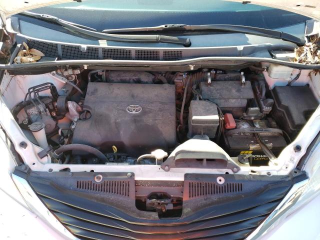 Photo 11 VIN: 5TDKK3DC3DS297082 - TOYOTA SIENNA LE 