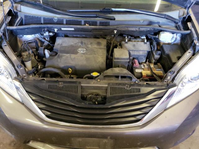 Photo 10 VIN: 5TDKK3DC3DS298149 - TOYOTA SIENNA LE 