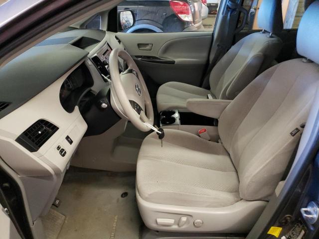 Photo 6 VIN: 5TDKK3DC3DS298149 - TOYOTA SIENNA LE 