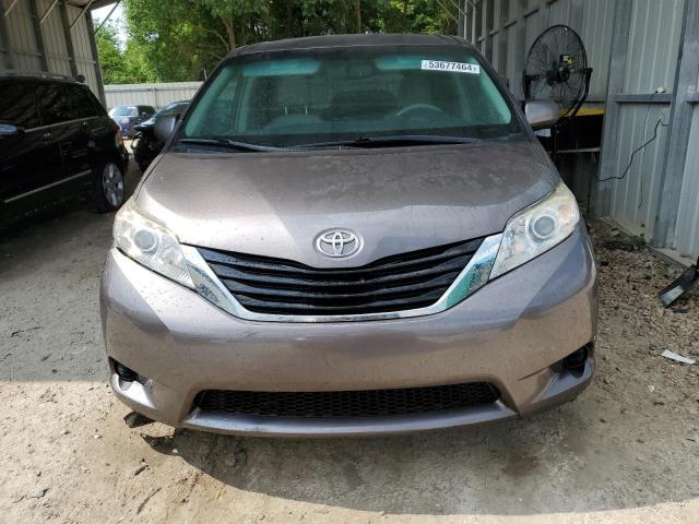 Photo 4 VIN: 5TDKK3DC3DS309599 - TOYOTA SIENNA LE 