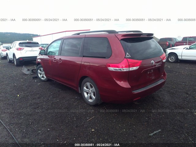 Photo 2 VIN: 5TDKK3DC3DS336088 - TOYOTA SIENNA 