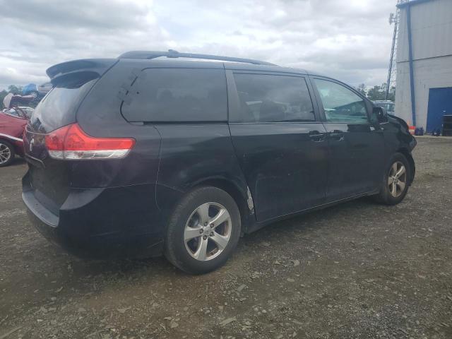 Photo 2 VIN: 5TDKK3DC3DS343025 - TOYOTA SIENNA LE 