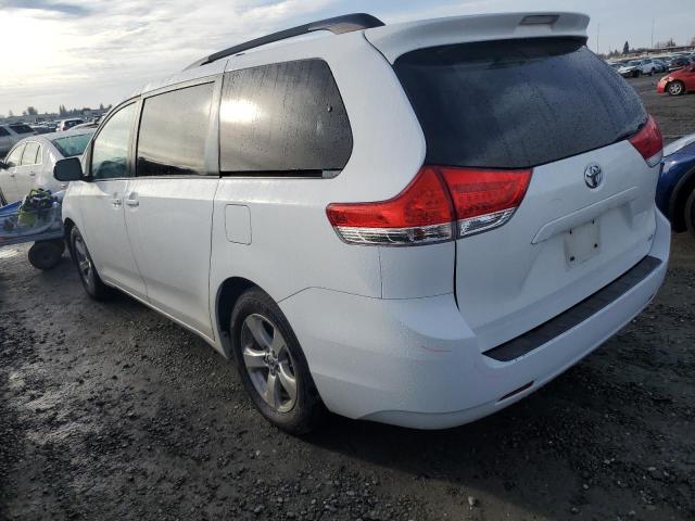 Photo 1 VIN: 5TDKK3DC3DS345793 - TOYOTA SIENNA LE 