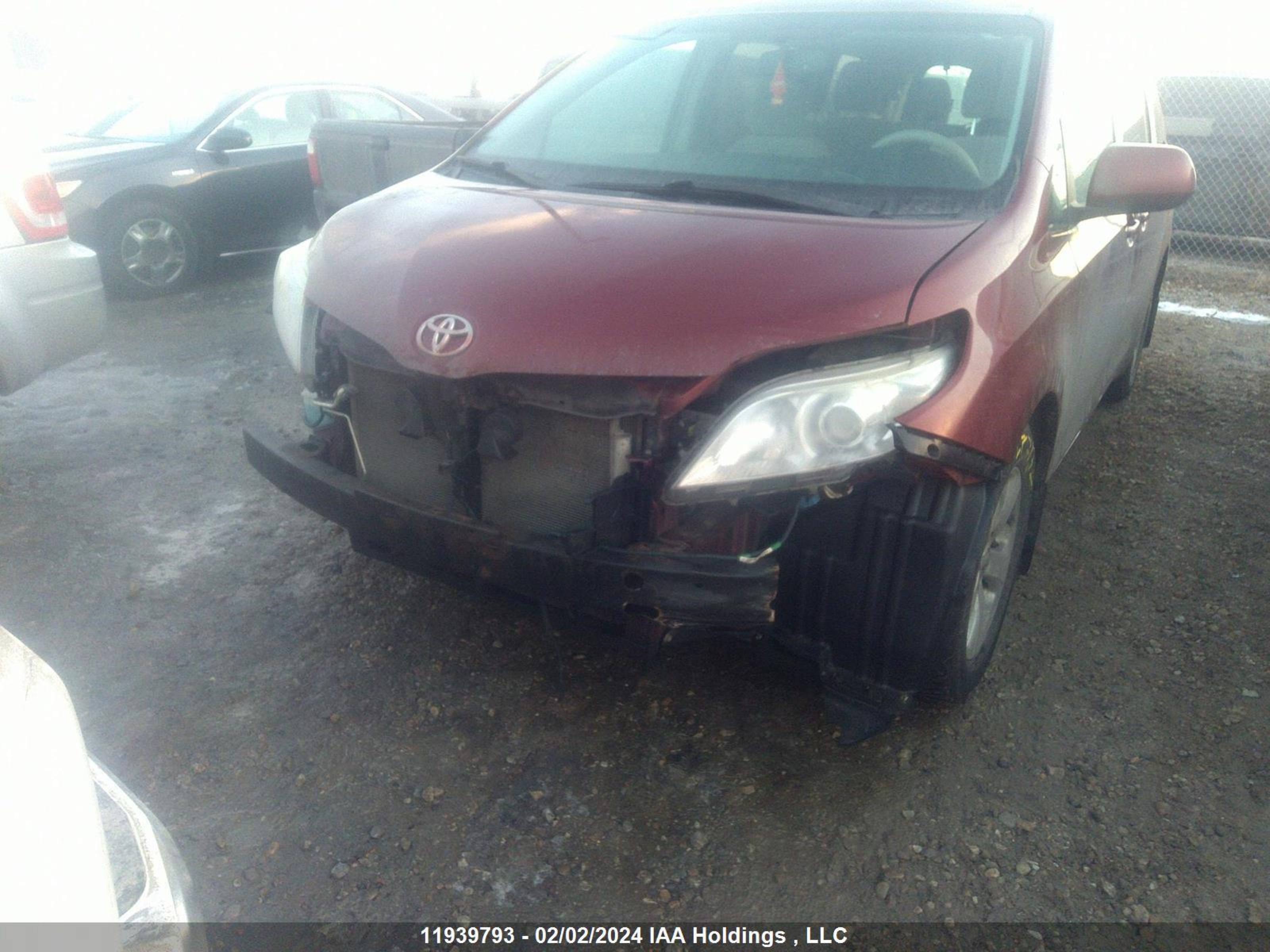 Photo 5 VIN: 5TDKK3DC3DS346149 - TOYOTA SIENNA 