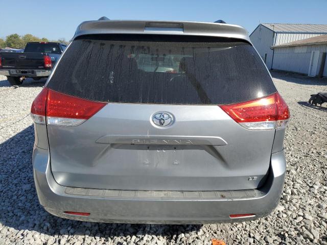 Photo 5 VIN: 5TDKK3DC3DS364523 - TOYOTA SIENNA LE 