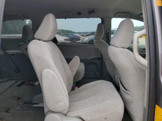 Photo 10 VIN: 5TDKK3DC3DS378325 - TOYOTA SIENNA LE 