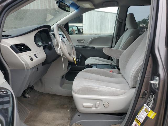 Photo 6 VIN: 5TDKK3DC3DS378325 - TOYOTA SIENNA LE 