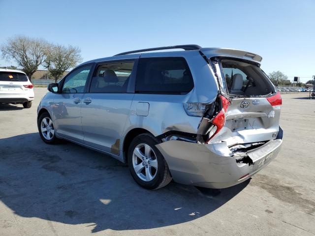 Photo 1 VIN: 5TDKK3DC3DS380530 - TOYOTA SIENNA LE 