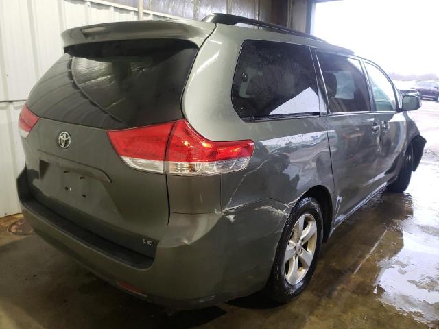 Photo 3 VIN: 5TDKK3DC3DS383976 - TOYOTA SIENNA LE 