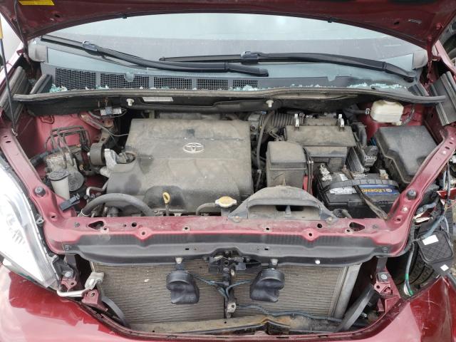 Photo 6 VIN: 5TDKK3DC3DS390927 - TOYOTA SIENNA LE 