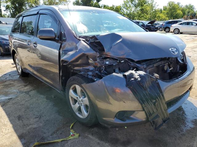 Photo 3 VIN: 5TDKK3DC3DS402316 - TOYOTA SIENNA LE 