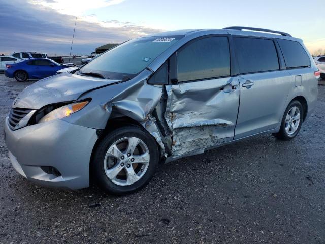 Photo 0 VIN: 5TDKK3DC3ES438461 - TOYOTA SIENNA LE 