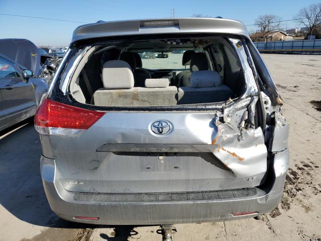 Photo 5 VIN: 5TDKK3DC3ES456863 - TOYOTA SIENNA LE 