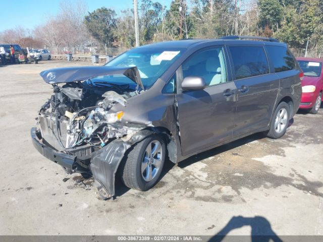 Photo 1 VIN: 5TDKK3DC3ES460587 - TOYOTA SIENNA 