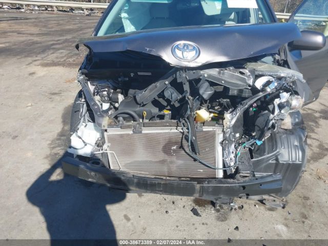 Photo 5 VIN: 5TDKK3DC3ES460587 - TOYOTA SIENNA 