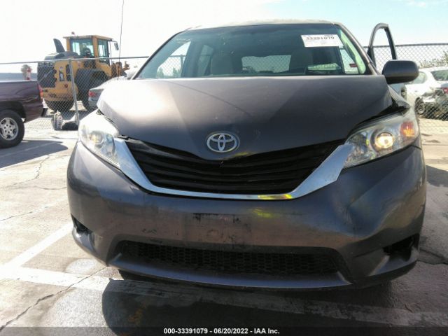 Photo 5 VIN: 5TDKK3DC3ES464039 - TOYOTA SIENNA 